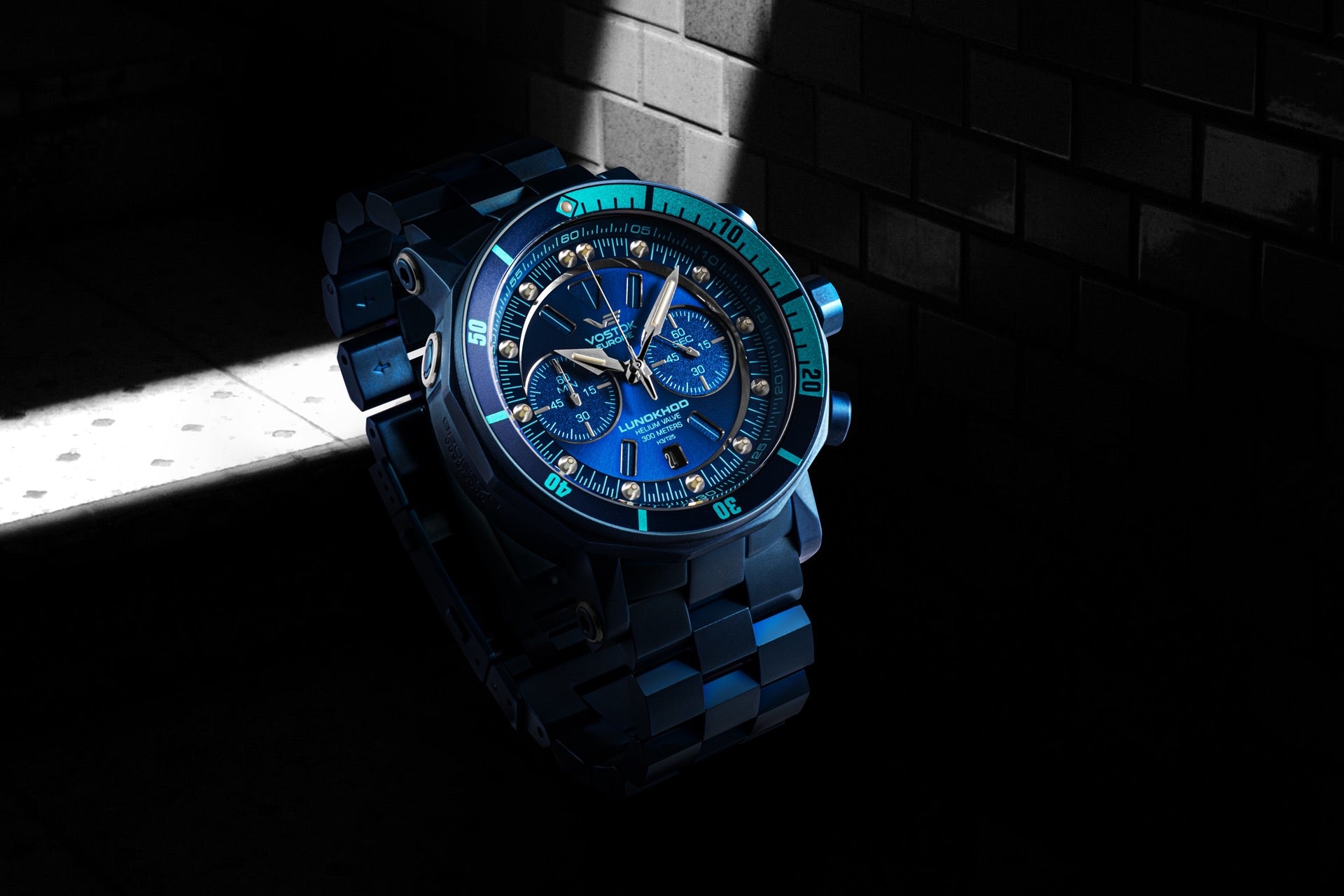 Vostok Europe LUNOKHOD 6S21-620E278 Analog Watch
