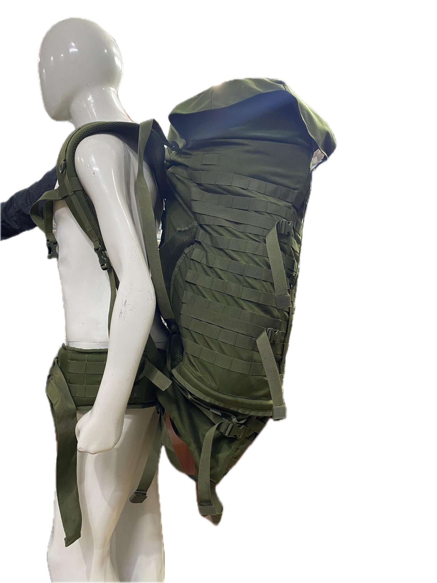 65 LITRE BACKPACK WITH ALUMINUM BACK-BRACE