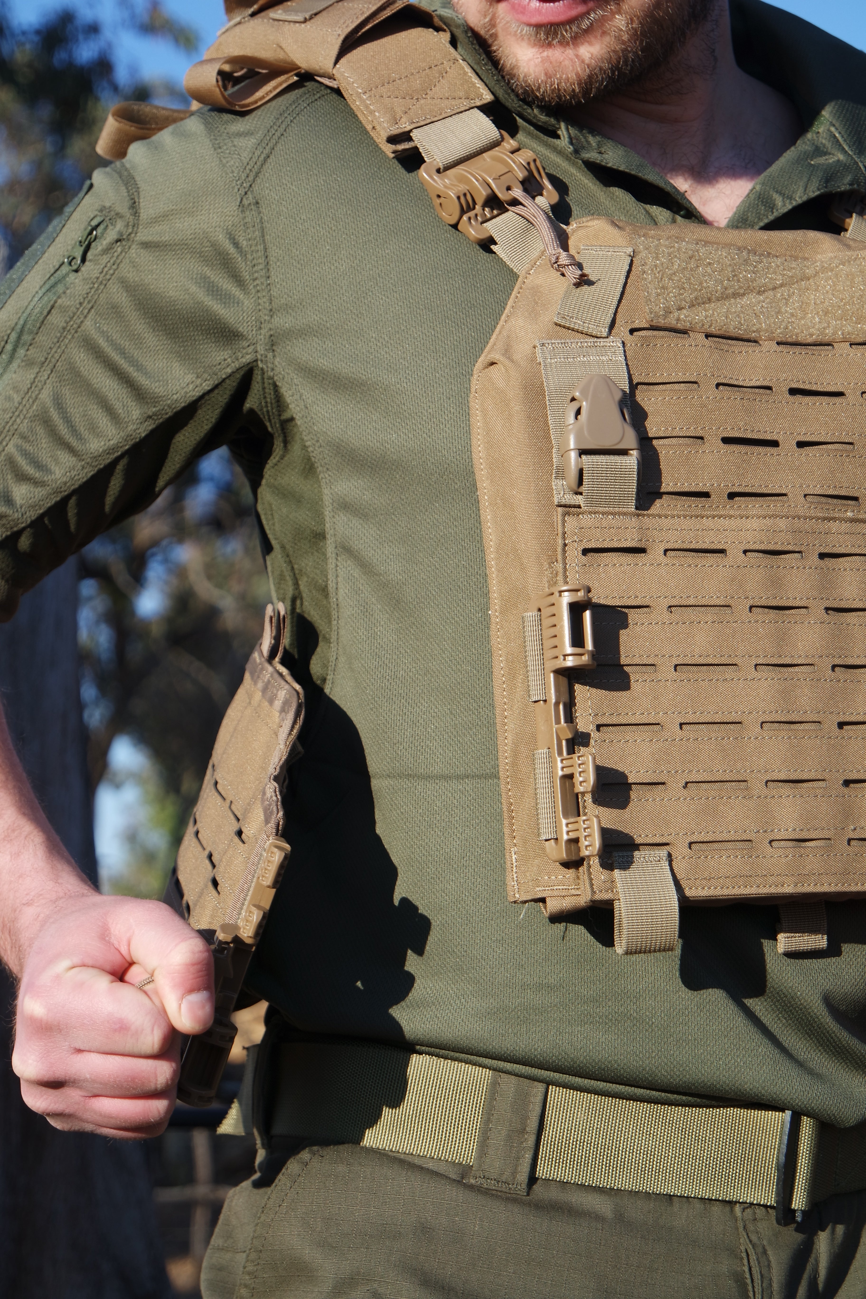 Z86 Plate carrier -Coyote/Black/Ranger green