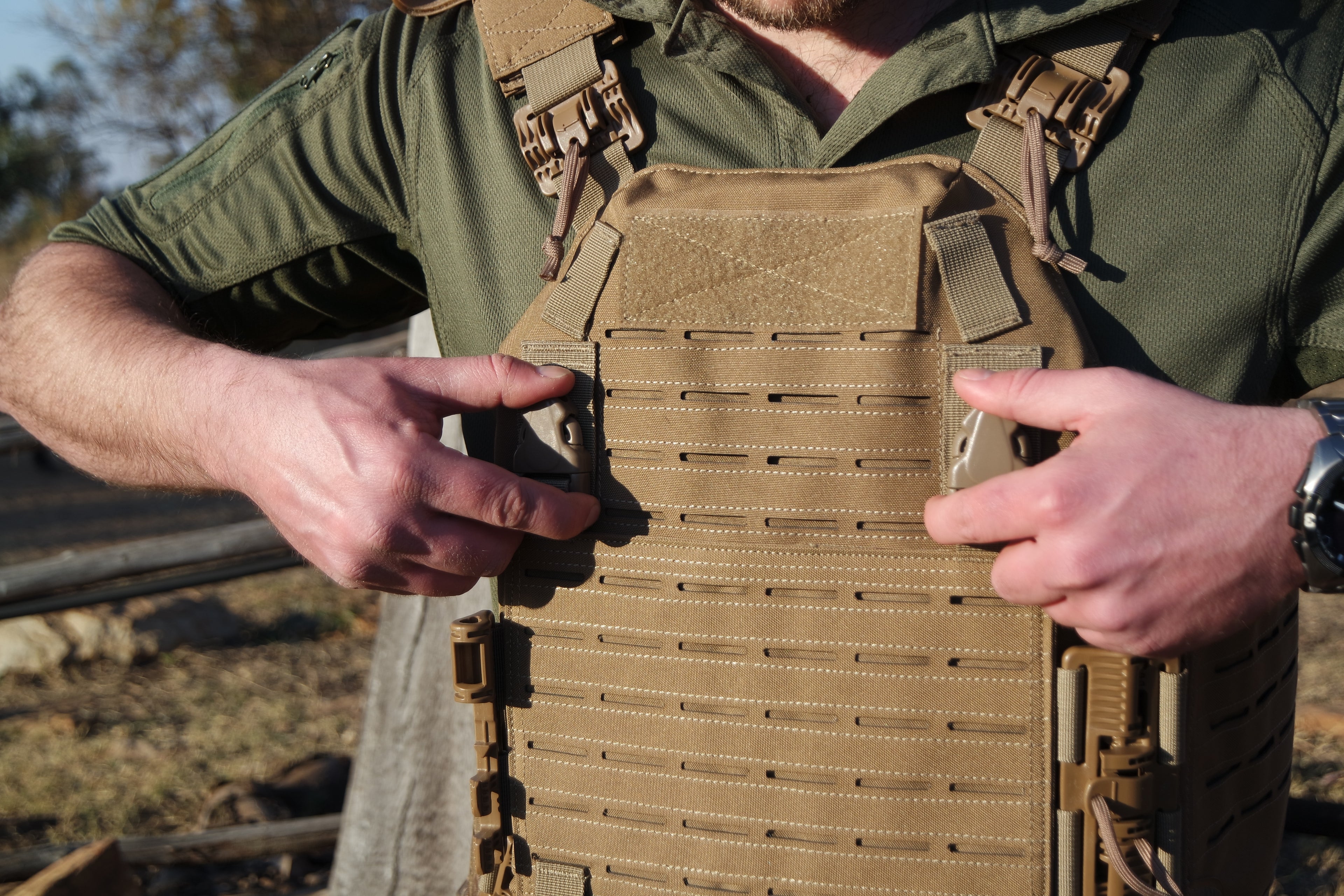 Z86 Plate carrier -Coyote/Black/Ranger green