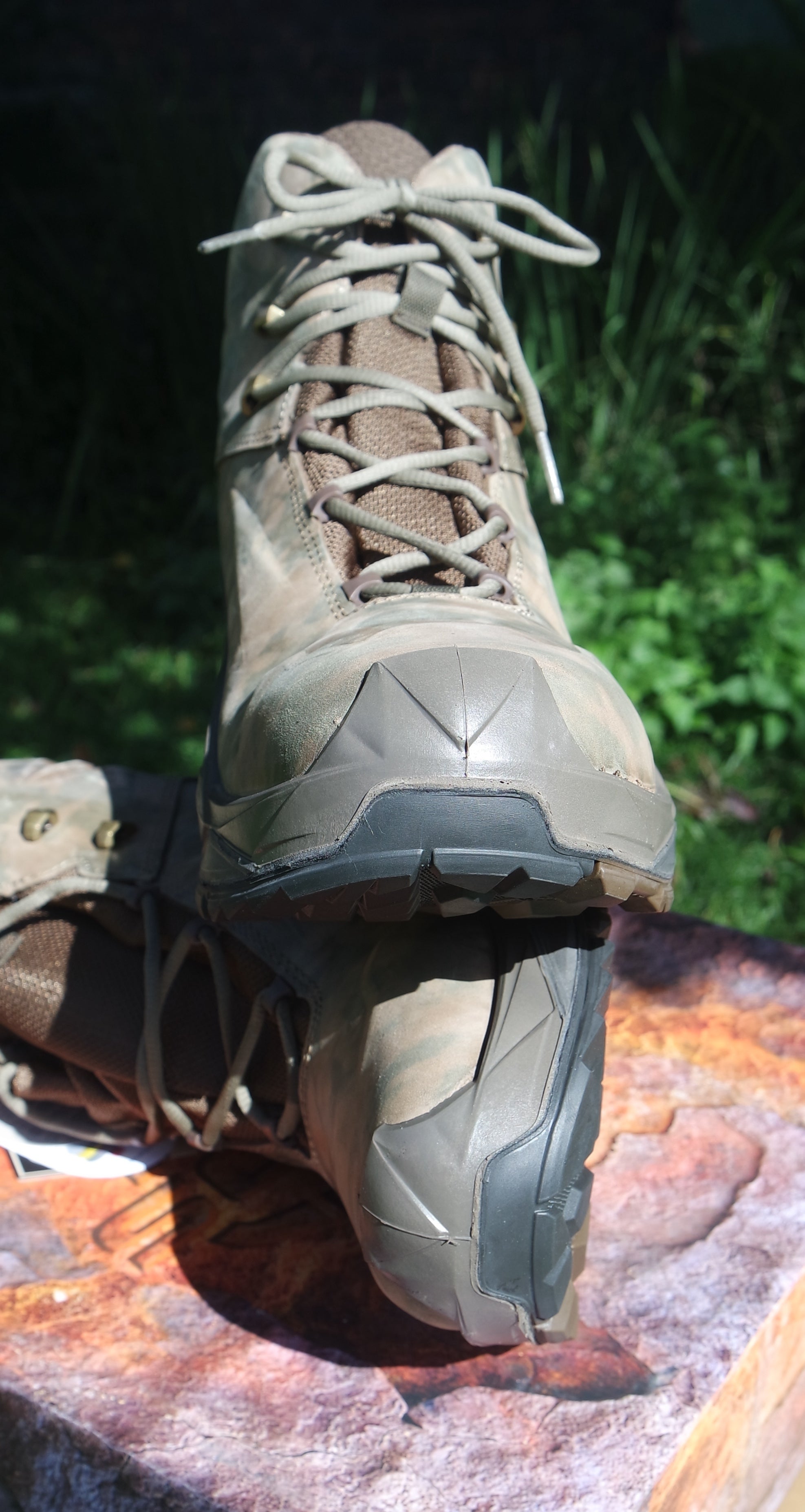 PRABOS STRIKER MID GTX