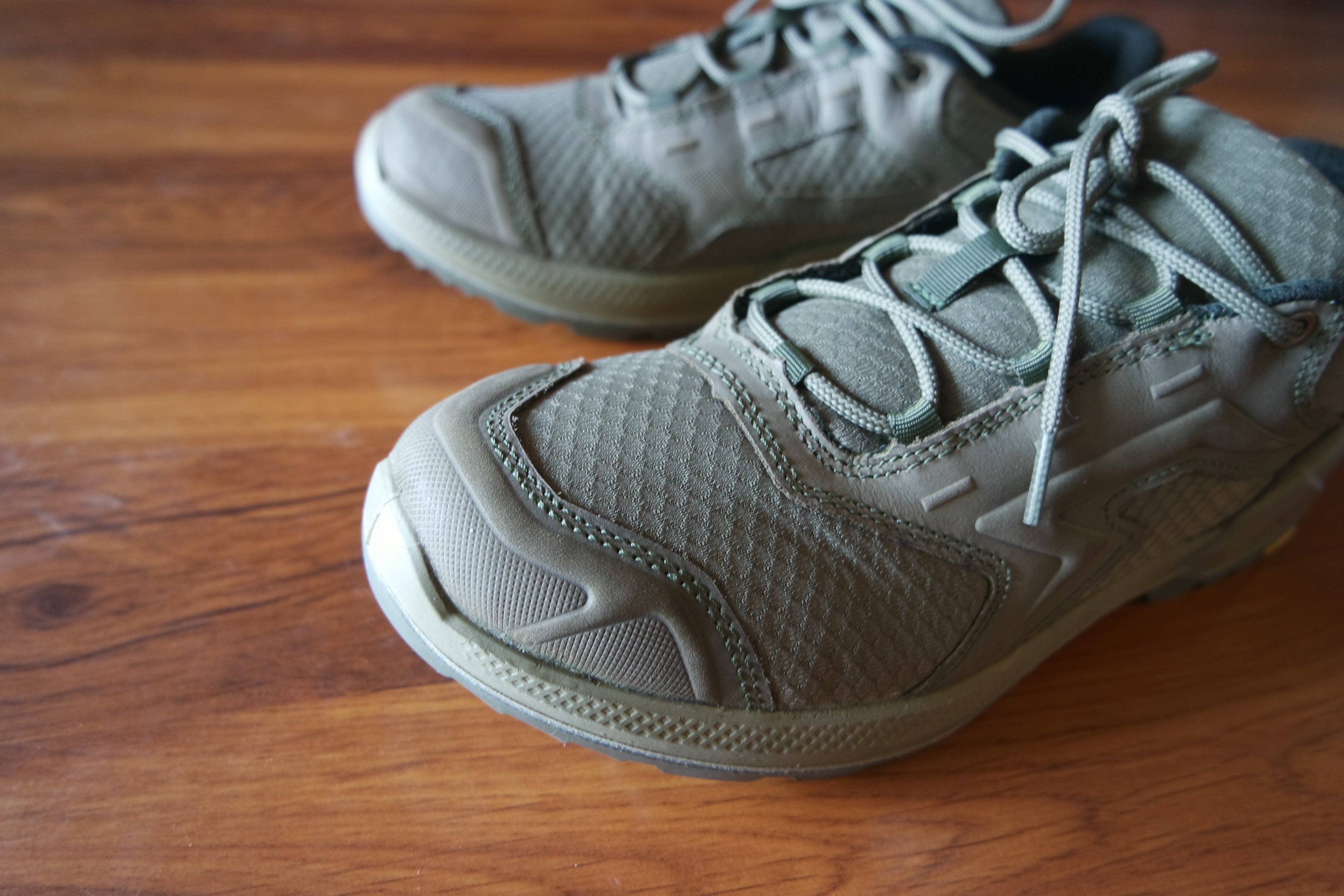 Izak's Lo Sneaker's in Ranger Green