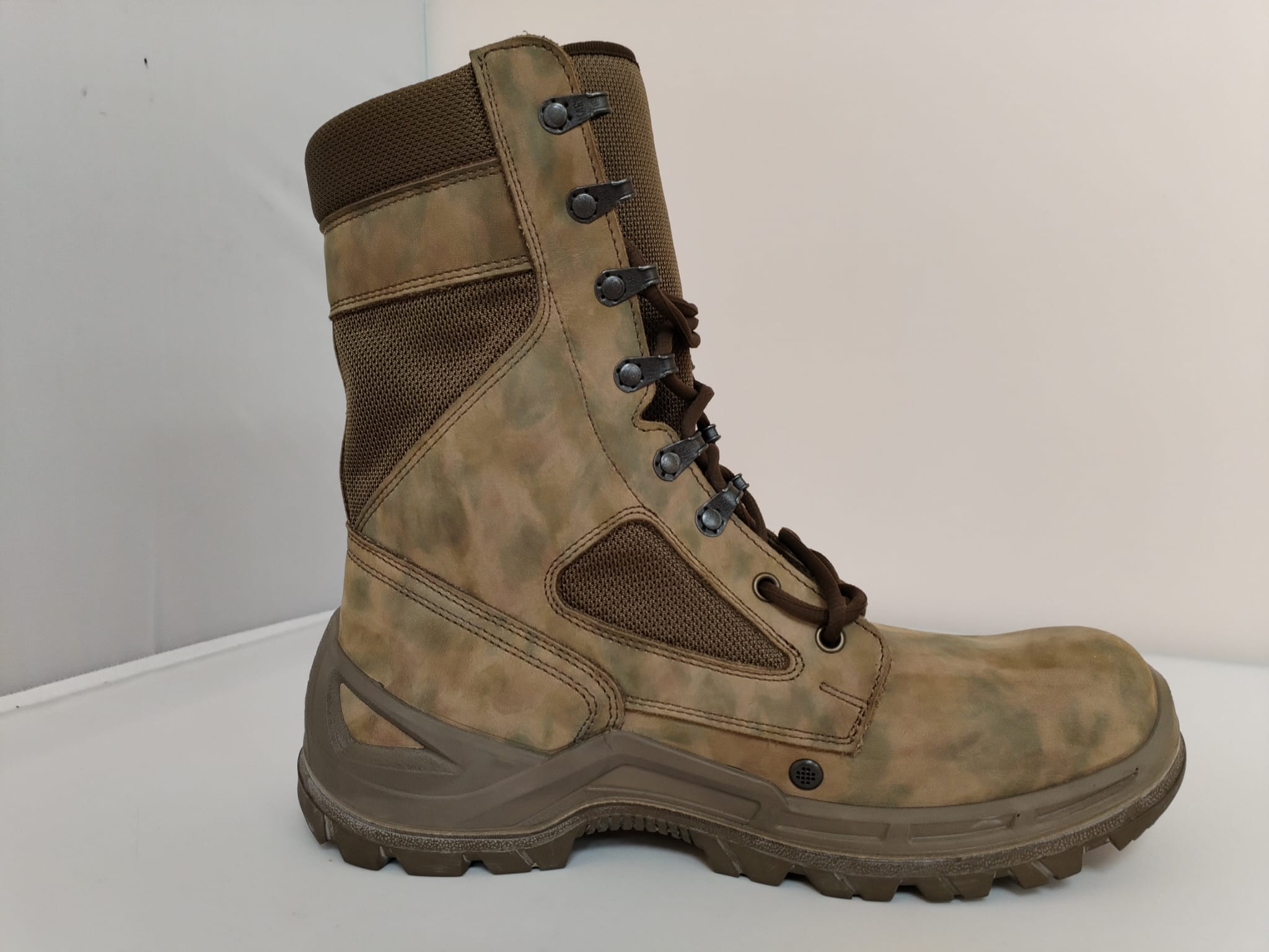 Prabos Freestyle With Built-In Water Drainage System - Jungle Camo