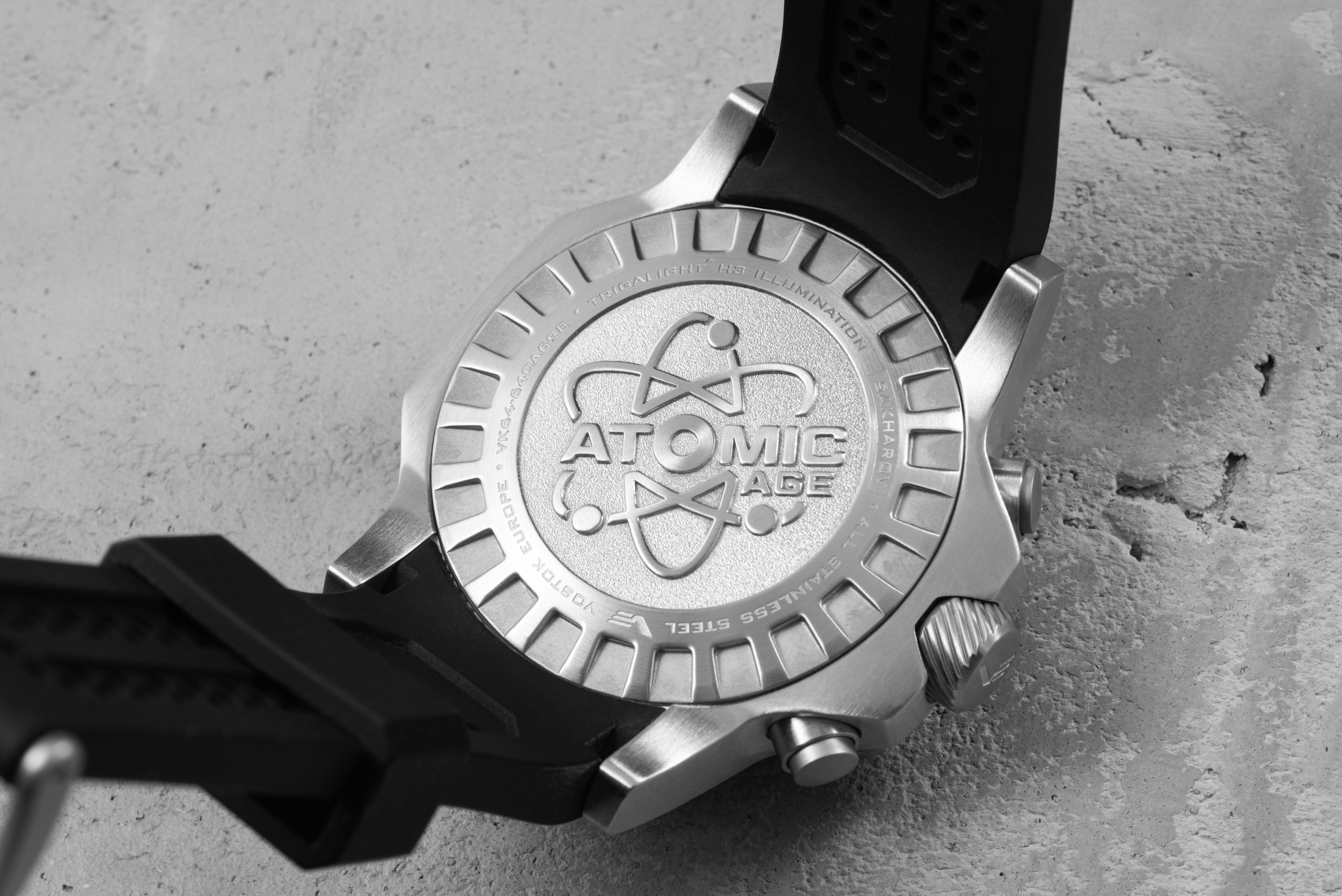 vostok europe's ATOMIC AGE - SAKHAROV - VK64-640A698
